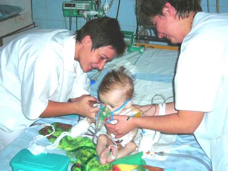 INSTITUTUL INIMII CLUJ NAPOCA - BEBELUS OPERAT LA INIMA INSTITUTUL INIMII CLUJ NAPOCA - BEBELUS OPERAT LA INIMA