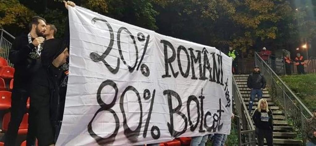 suporterii echipei nationale de fotbal au afisat in tribune un banner cu rezultatul referendumului pentru casatorie suporterii echipei nationale de fotbal au afisat in tribune un banner cu rezultatul referendumului pentru casatorie