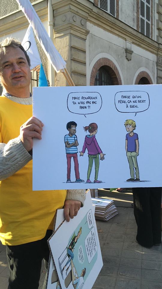 EU NU AM TATIC PENTRU CA UN TATA NU E BUN LA NIMIC EU NU AM TATIC PENTRU CA UN TATA NU E BUN LA NIMIC