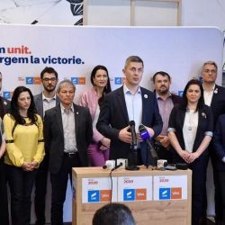 USR RESPINGE CANDIDATURA LUI ANTONIO ANDRUSCEAC PENTRU CA SUSTINE CASATORIA TRADITIONALA SI BISERICA