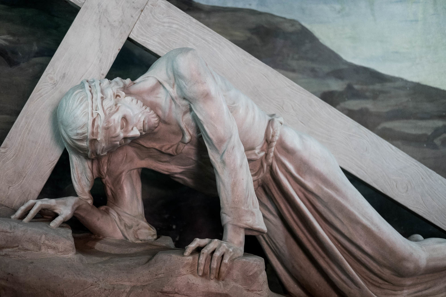 VIA DOLOROSA - DRUM DIN IERUSALIM PE CARE A MERS MANTUITORUL CU CRUCEA IN SPATE IN TIMP CE ERA BATUT, SCUIPAT SI BATJOCORIT VIA DOLOROSA - DRUM DIN IERUSALIM PE CARE A MERS MANTUITORUL CU CRUCEA IN SPATE IN TIMP CE ERA BATUT, SCUIPAT SI BATJOCORIT