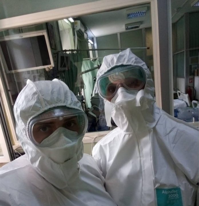 LAURA ZARAFIN (DREAPTA) - MEDIC SPECIALIST ANESTEZIE TERAPIE INTENSIVA LAURA ZARAFIN (DREAPTA) - MEDIC SPECIALIST ANESTEZIE TERAPIE INTENSIVA