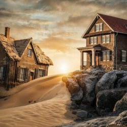 CASA DE PE STANCA SI CASA DE PE NISIP
